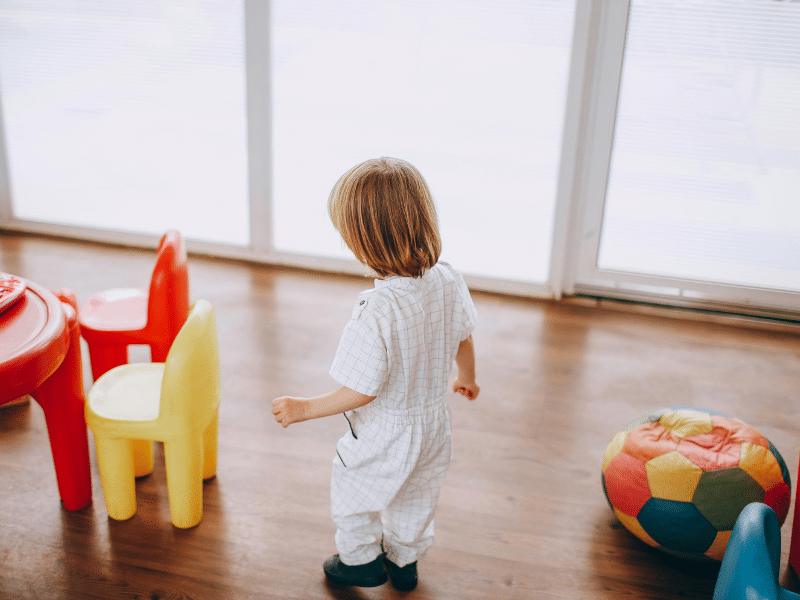 Antalya çocuk psikoloğu ve pedagog tarafından sunulan oyun terapisi ve çocuk psikolojisi hizmetleri görseli