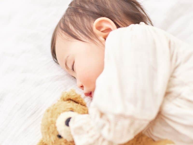 Antalya çocuk psikoloğu ve pedagog tarafından 0–3 yaşta uyku ve duygusal düzen sürecine yönelik hizmetler görseli